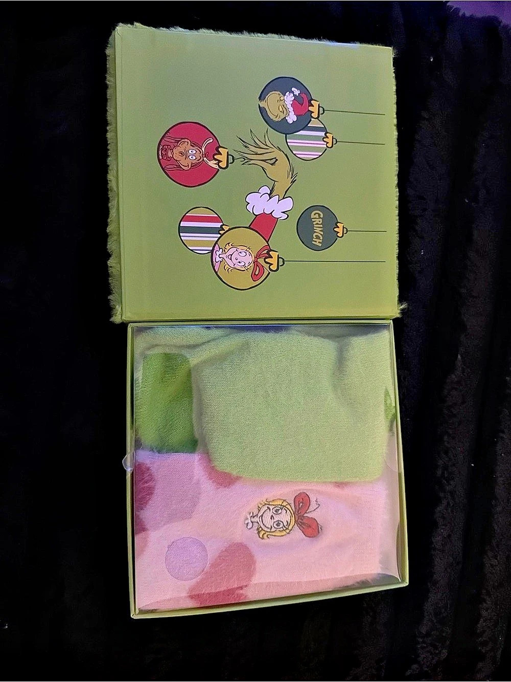 Dr. Seuss The Grinch and Cindy Lou Who Fuzzy Sock Box Set & Cindy Lou Who Fuzzy